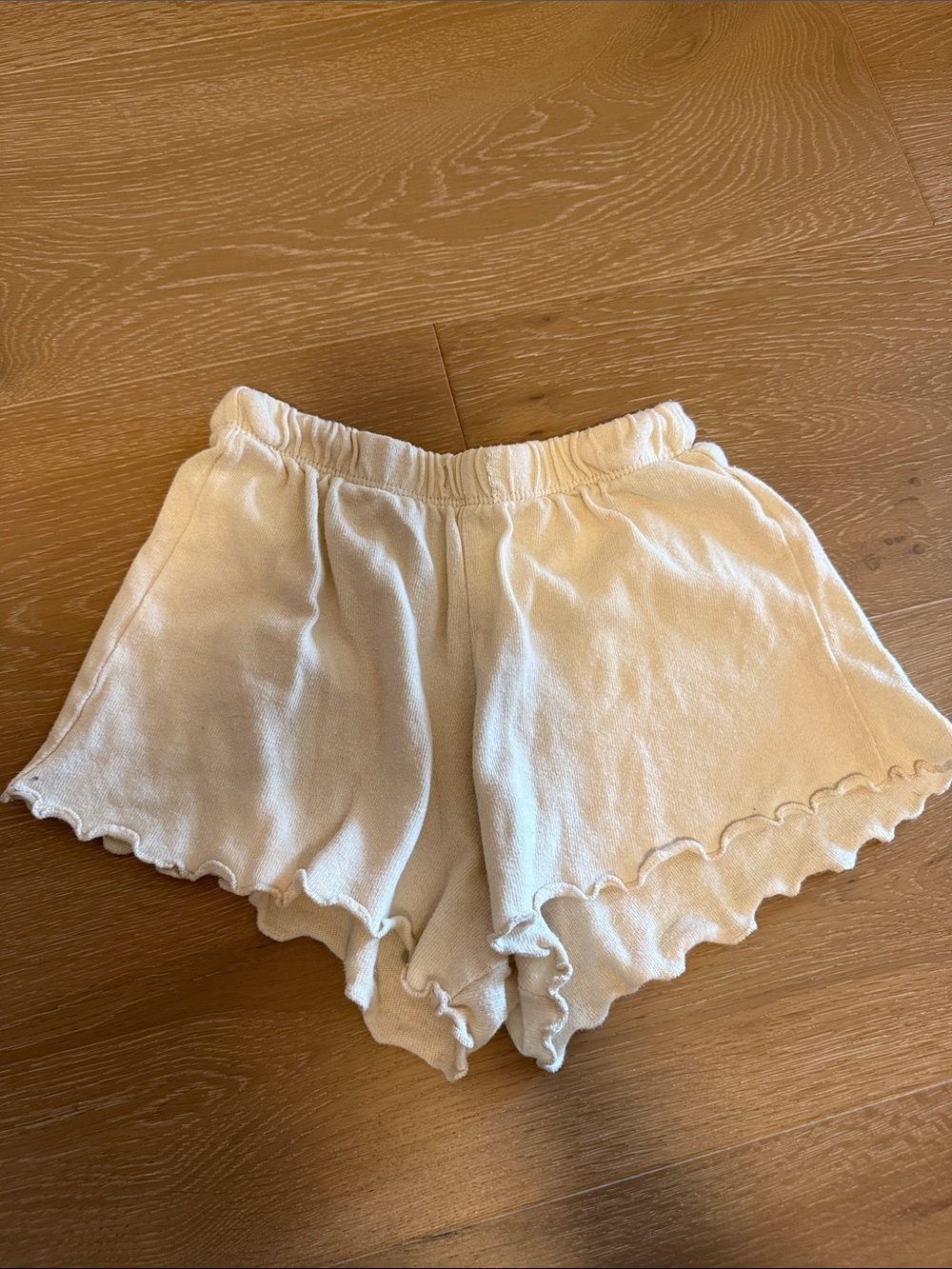 Zara Cream Ruffle Edge Knit Shorts